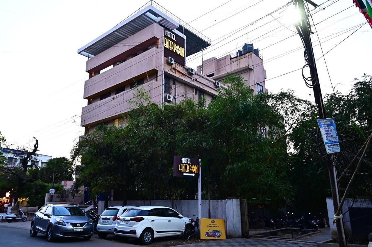 Hotel Center Point Solapur Esterno foto